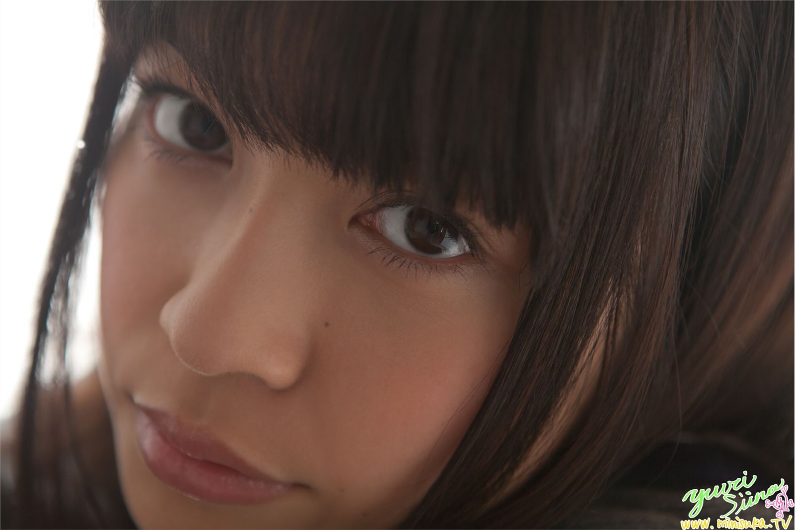 现役女子高生 Yuuri Shiina [Minisuka.tv] 2011.07